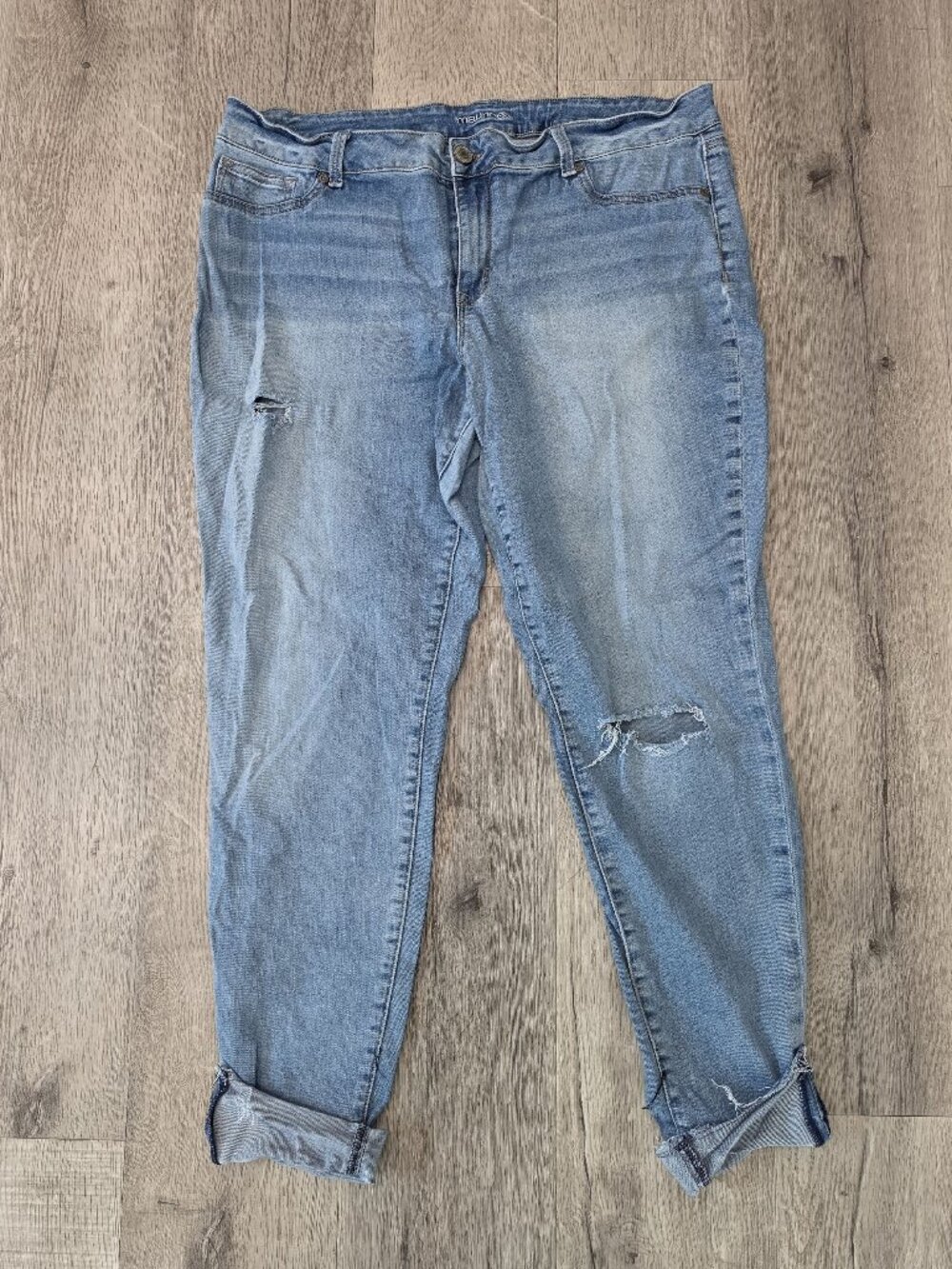 Maurices Distressed Light Wash Cuffed Jeans XXL Short